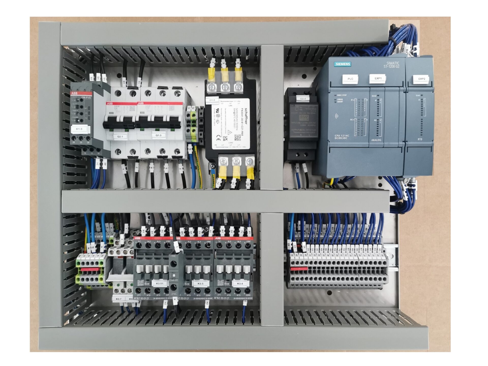 Prototipazione e Produzione in Piccola Serie: Quadri Elettrici per Condizionamento Militare BPA