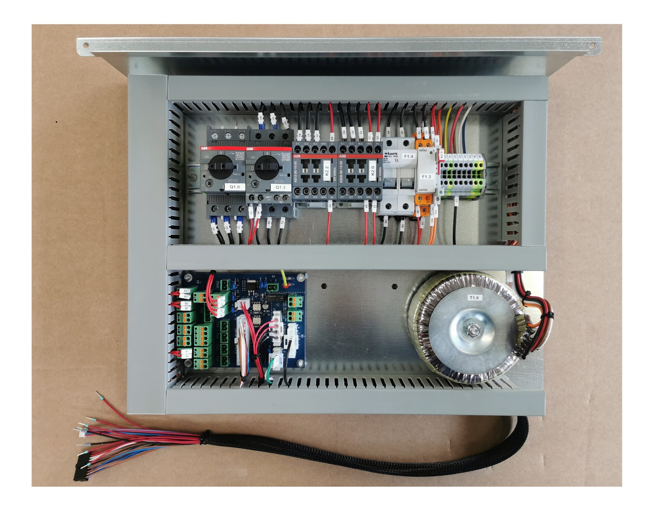 Ottimizzazione Layout e Produzione in Serie: Refrigeratori per Macchine Utensili CNC ad Alta Precisione BPA
